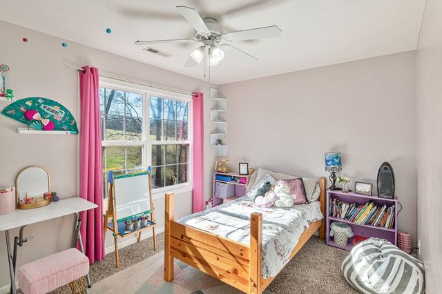 669 Wolfchase Ct, Clarksville, TN 37042