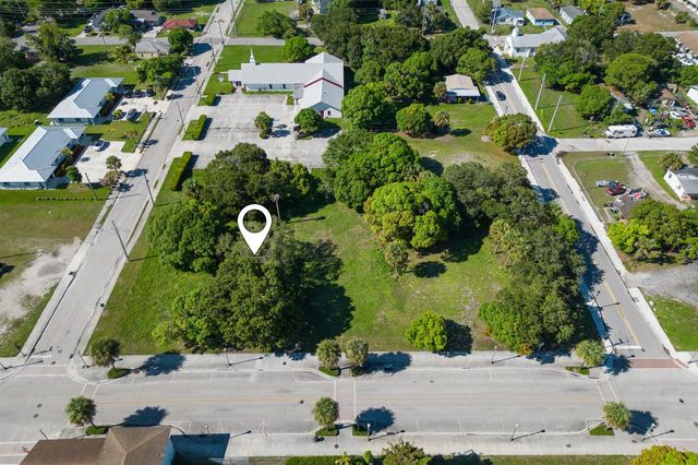 N 9th Street, Fort Pierce, FL 34950
