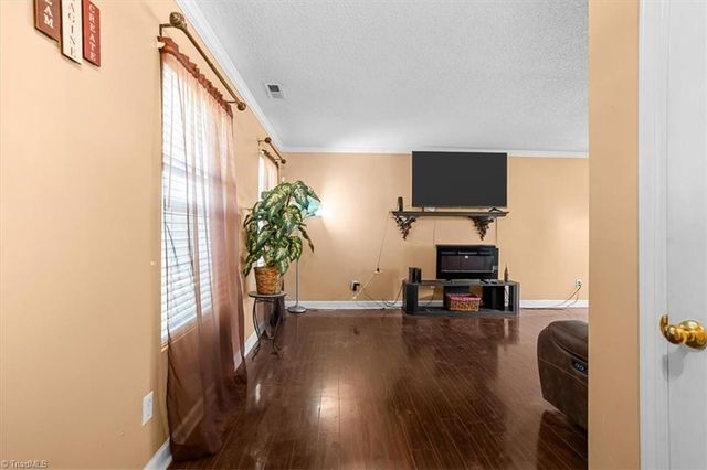 15 loblolly Court, Browns Summit, NC 27214