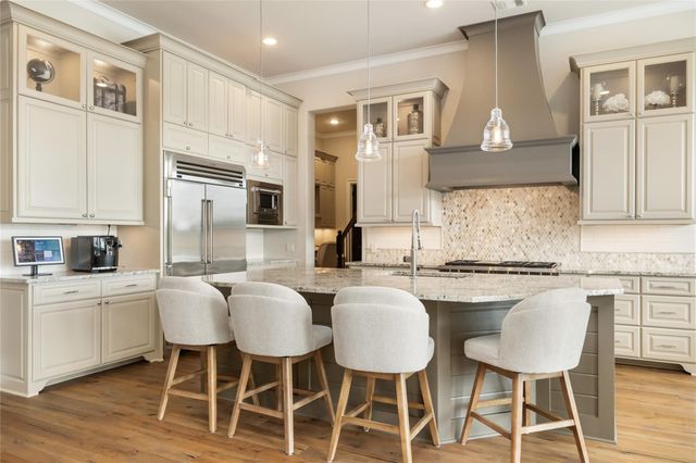 23310 Vista De Tres Lagos Drive, Spring, TX 77389