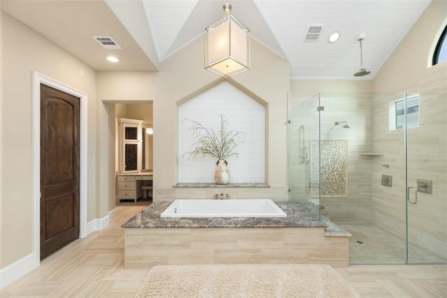 23310 Vista De Tres Lagos Drive, Spring, TX 77389