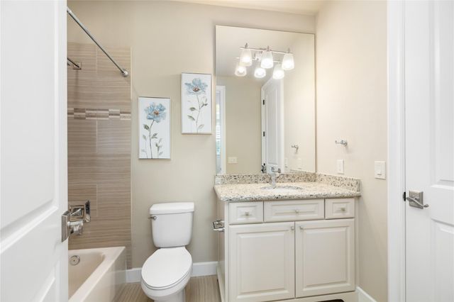 23310 Vista De Tres Lagos Drive, Spring, TX 77389