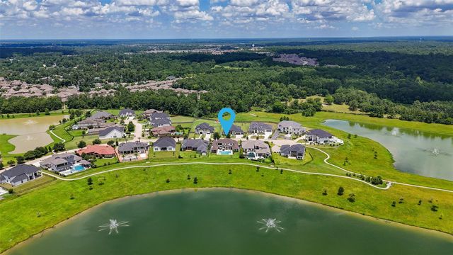 23310 Vista De Tres Lagos Drive, Spring, TX 77389