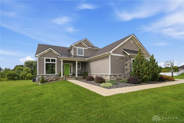 2665 Lucy Lane, Waynesville, OH 45068