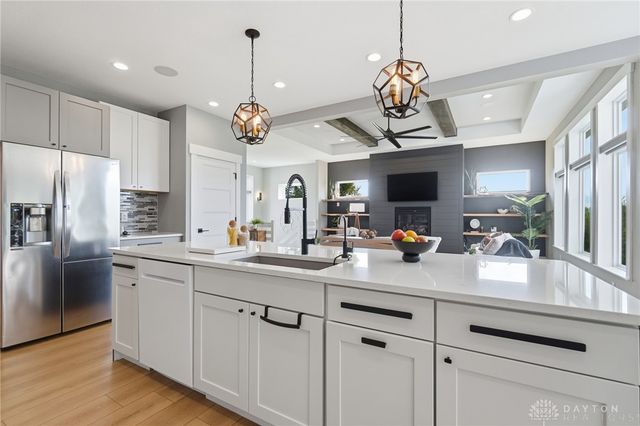 2665 Lucy Lane, Waynesville, OH 45068
