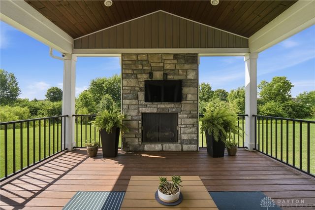 2665 Lucy Lane, Waynesville, OH 45068