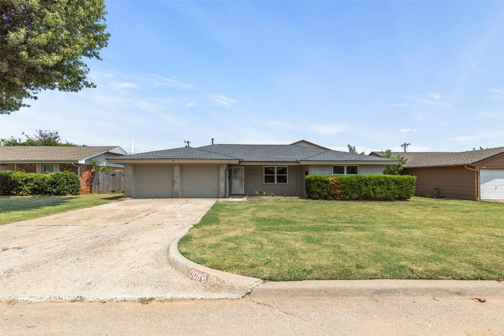 1008 QUEENSBORO Place, Yukon, OK 73099