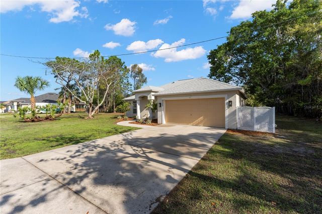 6523 65TH AVENUE DRIVE E, Bradenton, FL 34203