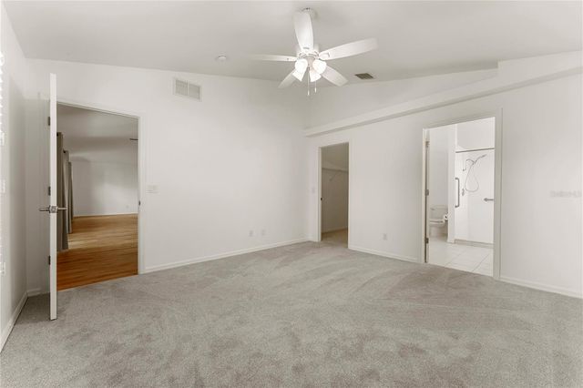 6523 65TH AVENUE DRIVE E, Bradenton, FL 34203