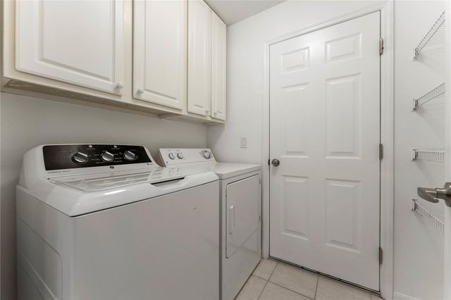 6523 65TH AVENUE DRIVE E, Bradenton, FL 34203