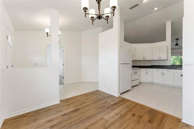 6523 65TH AVENUE DRIVE E, Bradenton, FL 34203