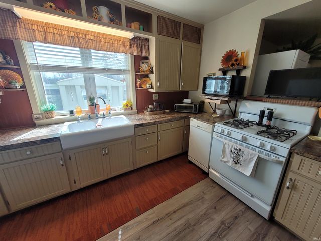 11630 US 27 S Highway, Fort Wayne, IN 46816