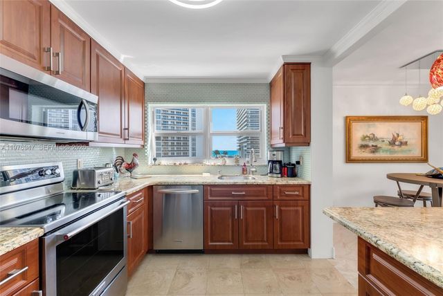 1825 S Ocean Dr 1014, Hallandale Beach, FL 33009