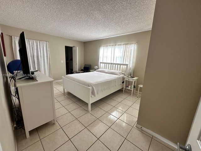 251 SW 134th Way 314M, Pembroke Pines, FL 33027
