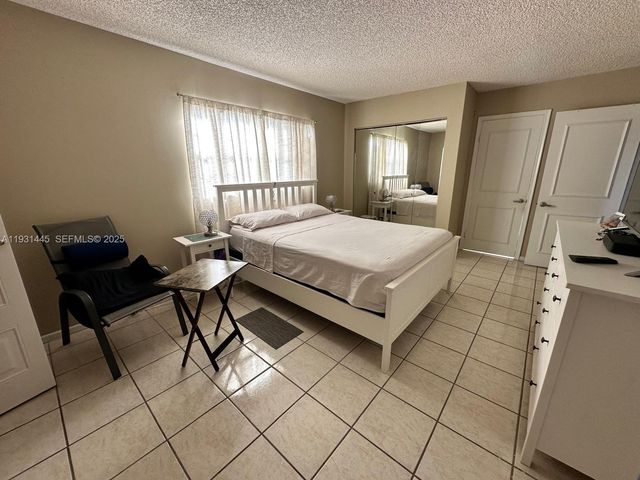 251 SW 134th Way 314M, Pembroke Pines, FL 33027