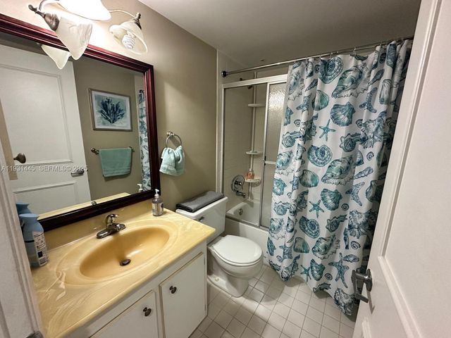 251 SW 134th Way 314M, Pembroke Pines, FL 33027