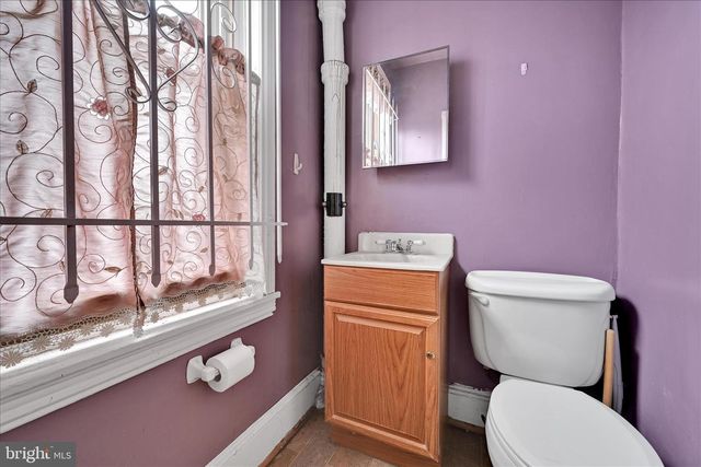 4048 GREEN ST, Philadelphia, PA 19104