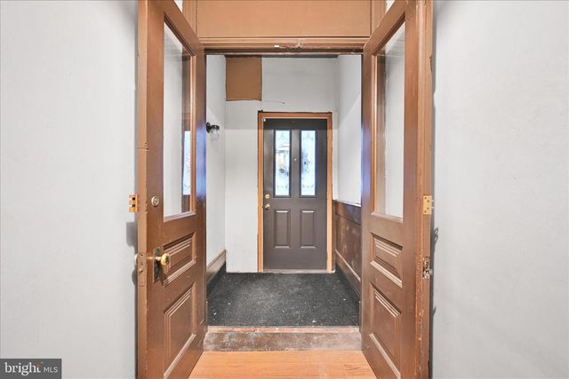 4048 GREEN ST, Philadelphia, PA 19104