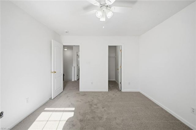 2021 Livingston St, Suffolk, VA 23435