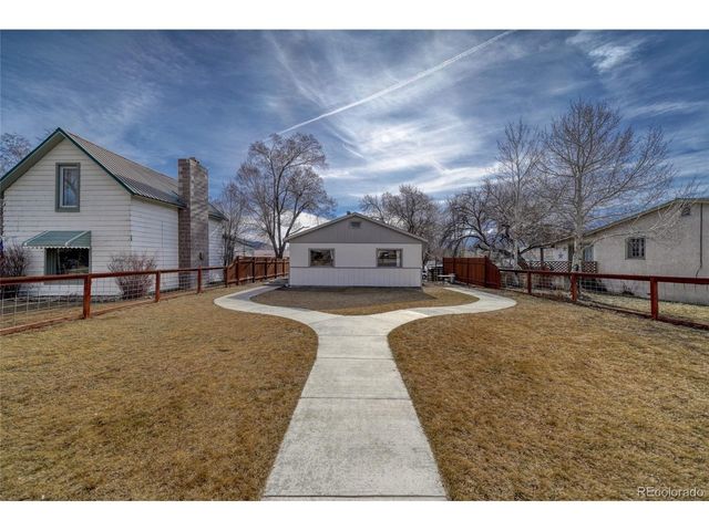 1335 F St, Salida, CO 81201