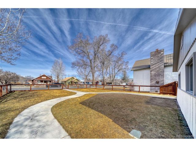 1335 F St, Salida, CO 81201