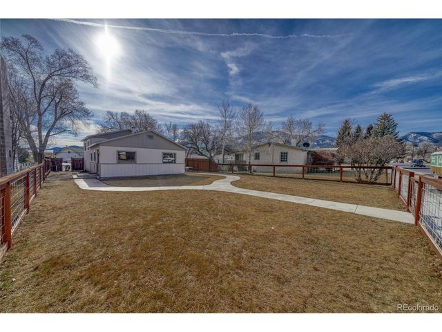 1335 F St, Salida, CO 81201