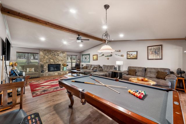 110 Northwood Place, Enchanted Oaks, TX 75156