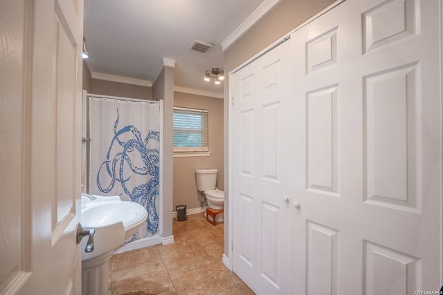 16802 PARKSTONE BLVD, San Antonio, TX 78232