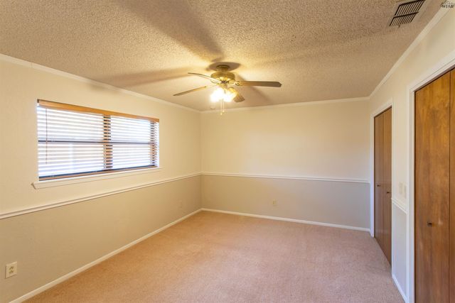 914 MOHAWK DRIVE, Burkburnett, TX 76354