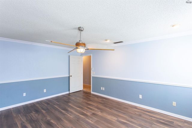 914 MOHAWK DRIVE, Burkburnett, TX 76354