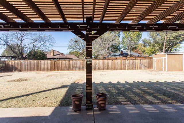 914 MOHAWK DRIVE, Burkburnett, TX 76354