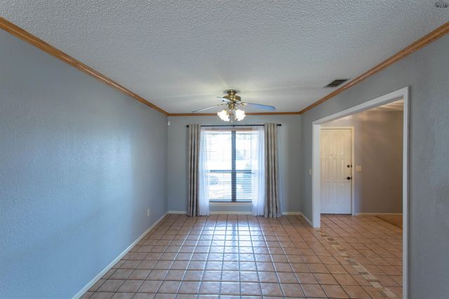 914 MOHAWK DRIVE, Burkburnett, TX 76354