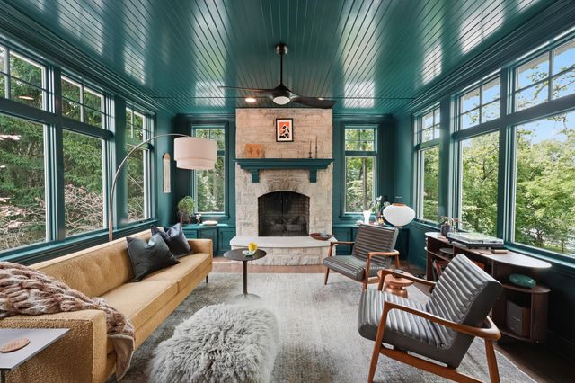 2950 Linkbury Lane, Upper Arlington, OH 43221