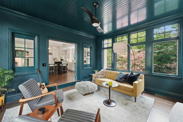 2950 Linkbury Lane, Upper Arlington, OH 43221