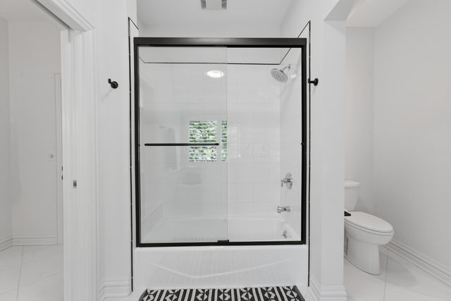 2950 Linkbury Lane, Upper Arlington, OH 43221