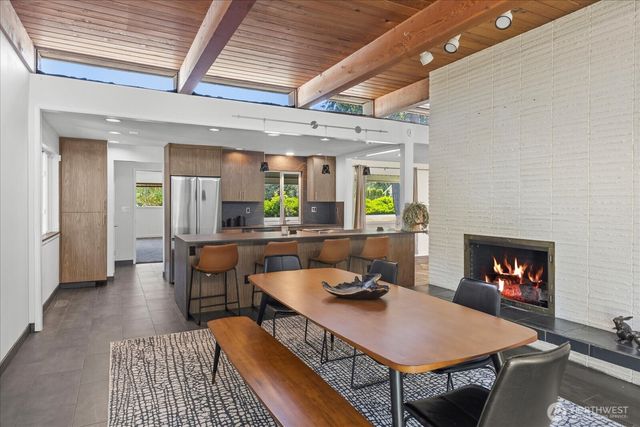 8119 190th Street SW, Edmonds, WA 98026