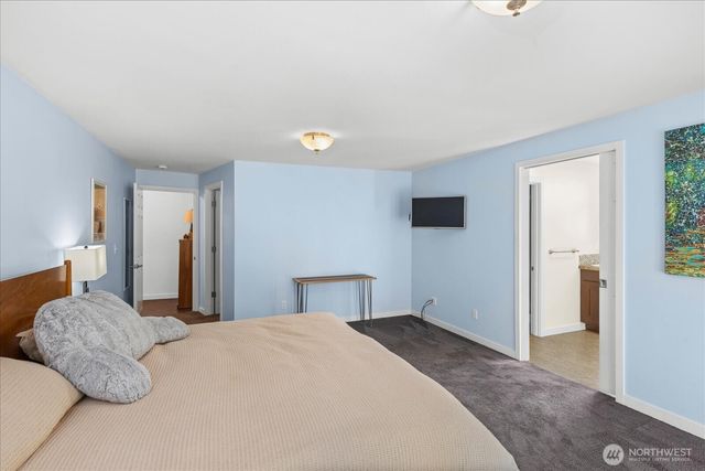 8119 190th Street SW, Edmonds, WA 98026