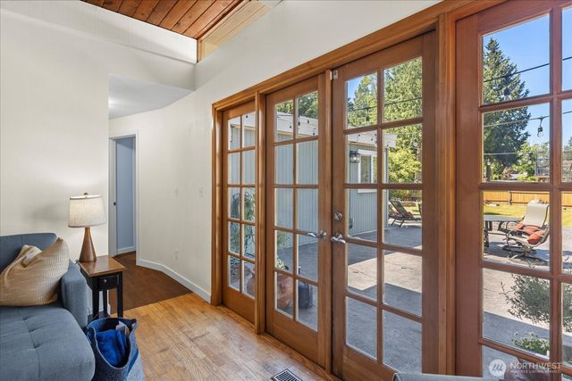 8119 190th Street SW, Edmonds, WA 98026