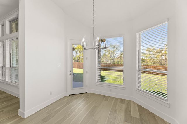 621 Hidden Lakes, Desoto, TX 75115