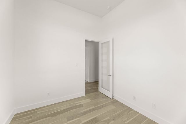 621 Hidden Lakes, Desoto, TX 75115