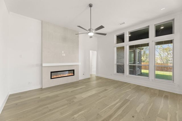 621 Hidden Lakes, Desoto, TX 75115