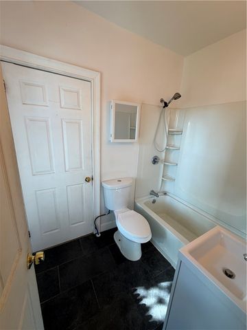 19 Manning Street 1, Pawtucket, RI 02860