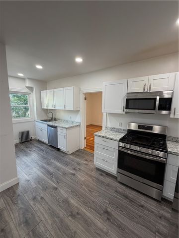 19 Manning Street 1, Pawtucket, RI 02860