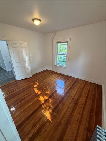 19 Manning Street 1, Pawtucket, RI 02860