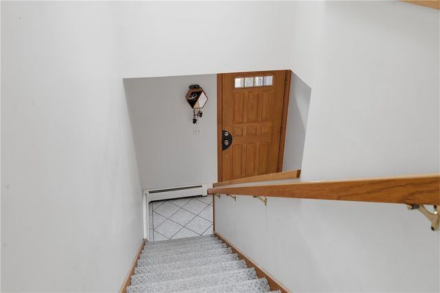 7 Wake Robin Road 1604, Lincoln, RI 02864