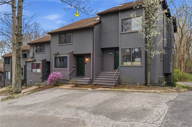 7 Wake Robin Road 1604, Lincoln, RI 02864