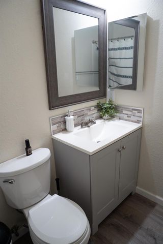 8013 Skywoods Way, Sacramento, CA 95828