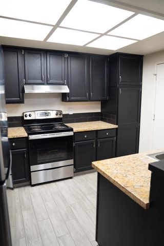 8013 Skywoods Way, Sacramento, CA 95828