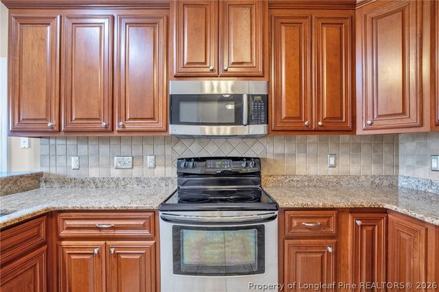 2712 Creekdew Court, Fayetteville, NC 28306