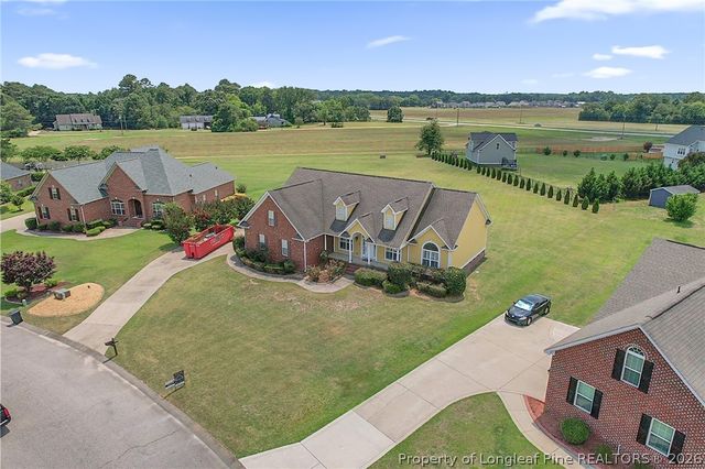 2712 Creekdew Court, Fayetteville, NC 28306